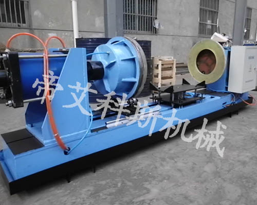 自動(dòng)液壓組裝機(jī)