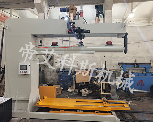 自動(dòng)壓縫機(jī)